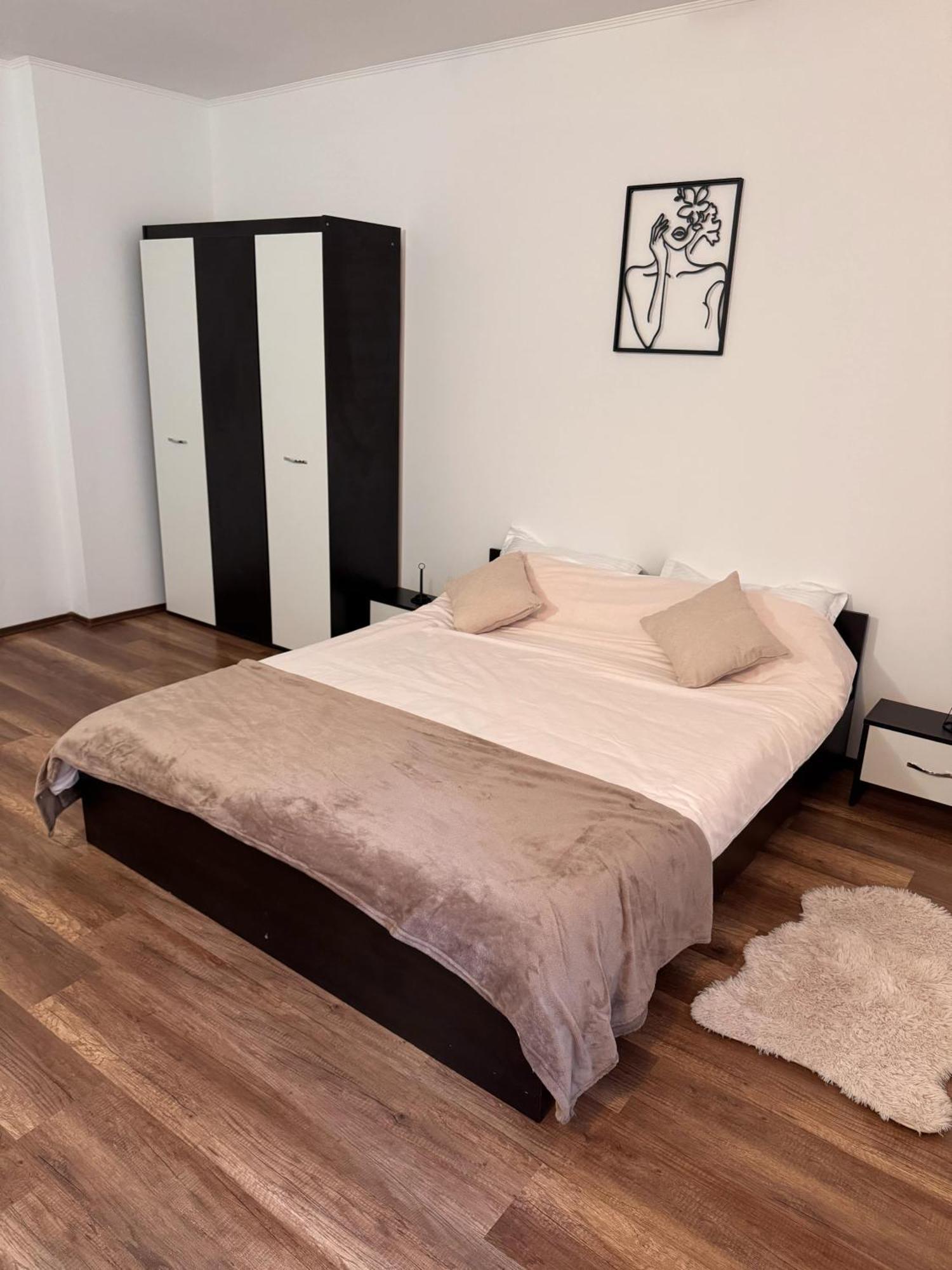 דירות בראשוב Madalina'S House מראה חיצוני תמונה